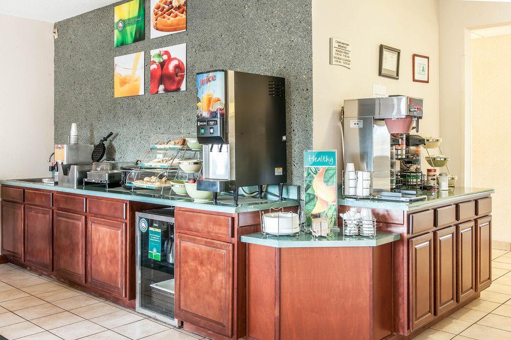 Quality Inn & Suites Danville Kültér fotó