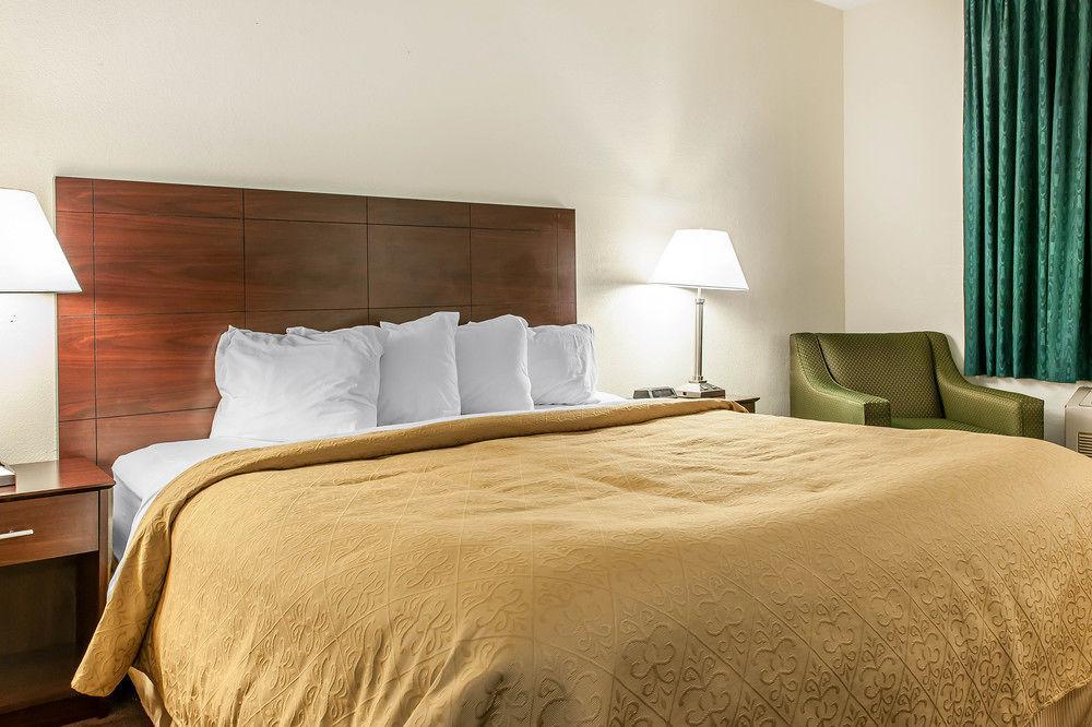 Quality Inn & Suites Danville Kültér fotó