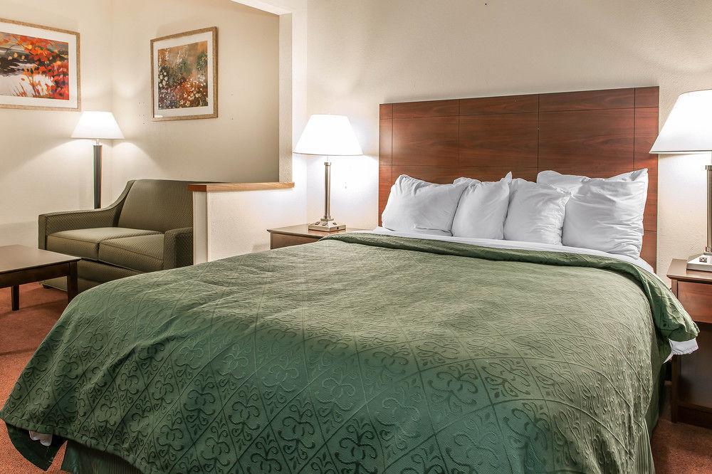 Quality Inn & Suites Danville Kültér fotó
