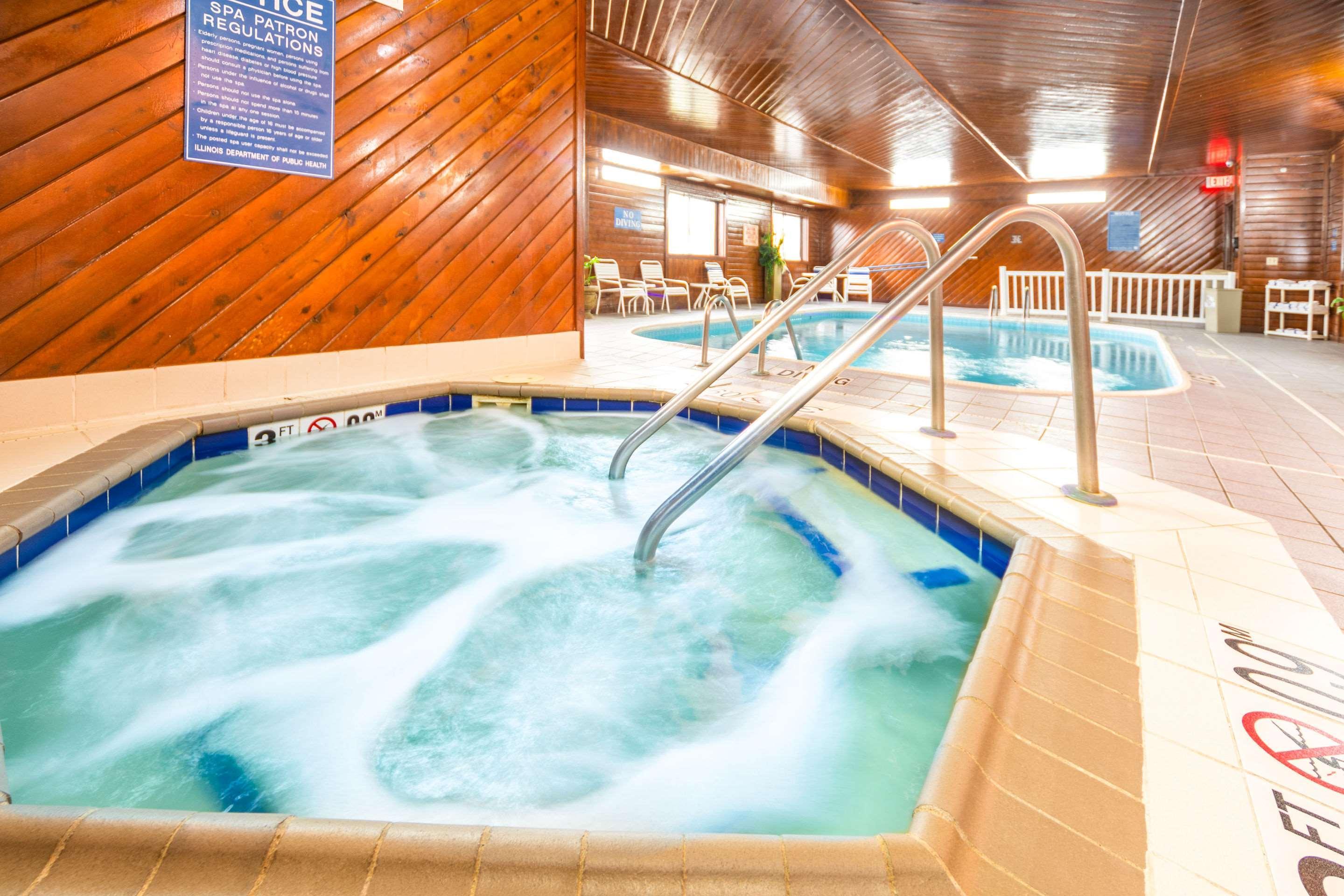 Quality Inn & Suites Danville Kültér fotó