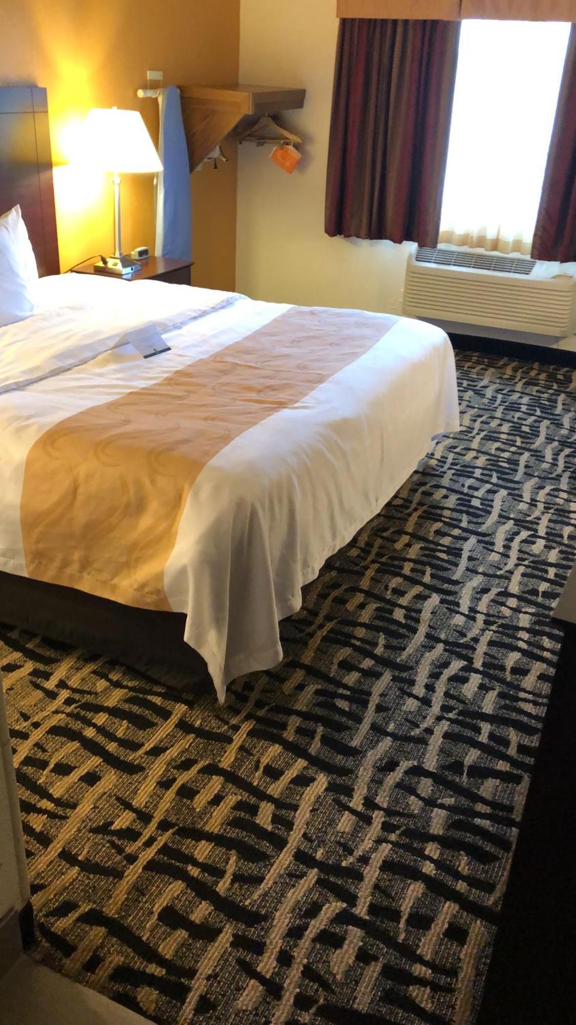 Quality Inn & Suites Danville Kültér fotó