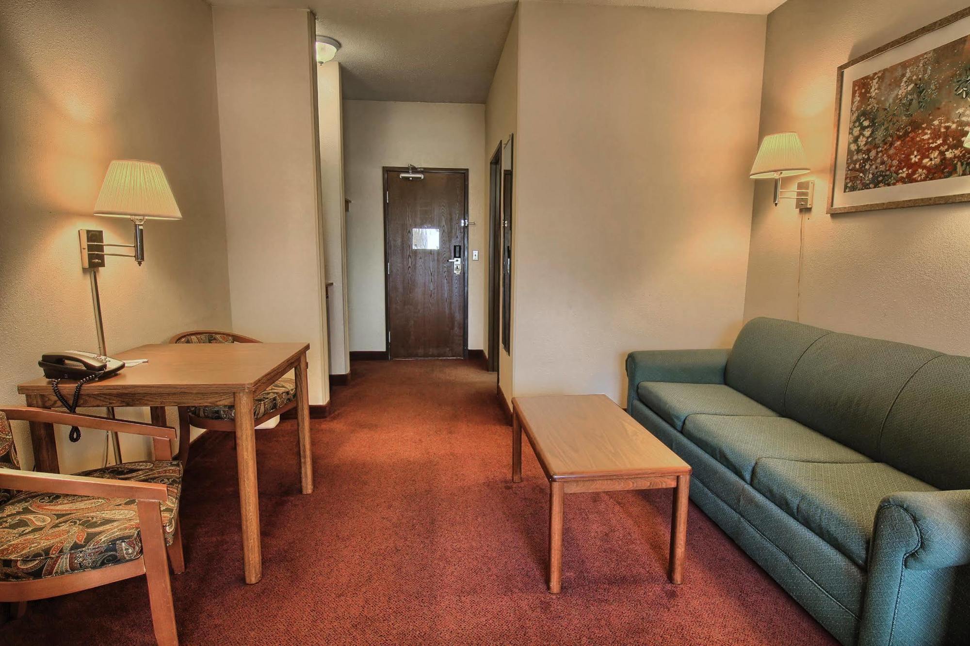 Quality Inn & Suites Danville Kültér fotó
