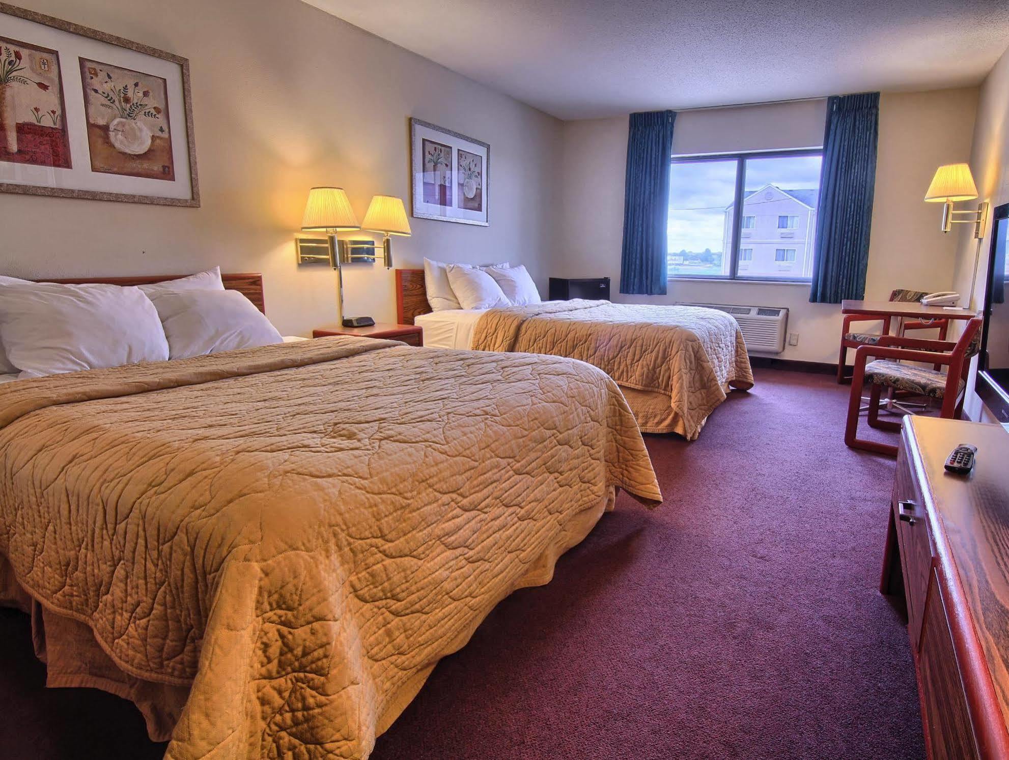 Quality Inn & Suites Danville Kültér fotó
